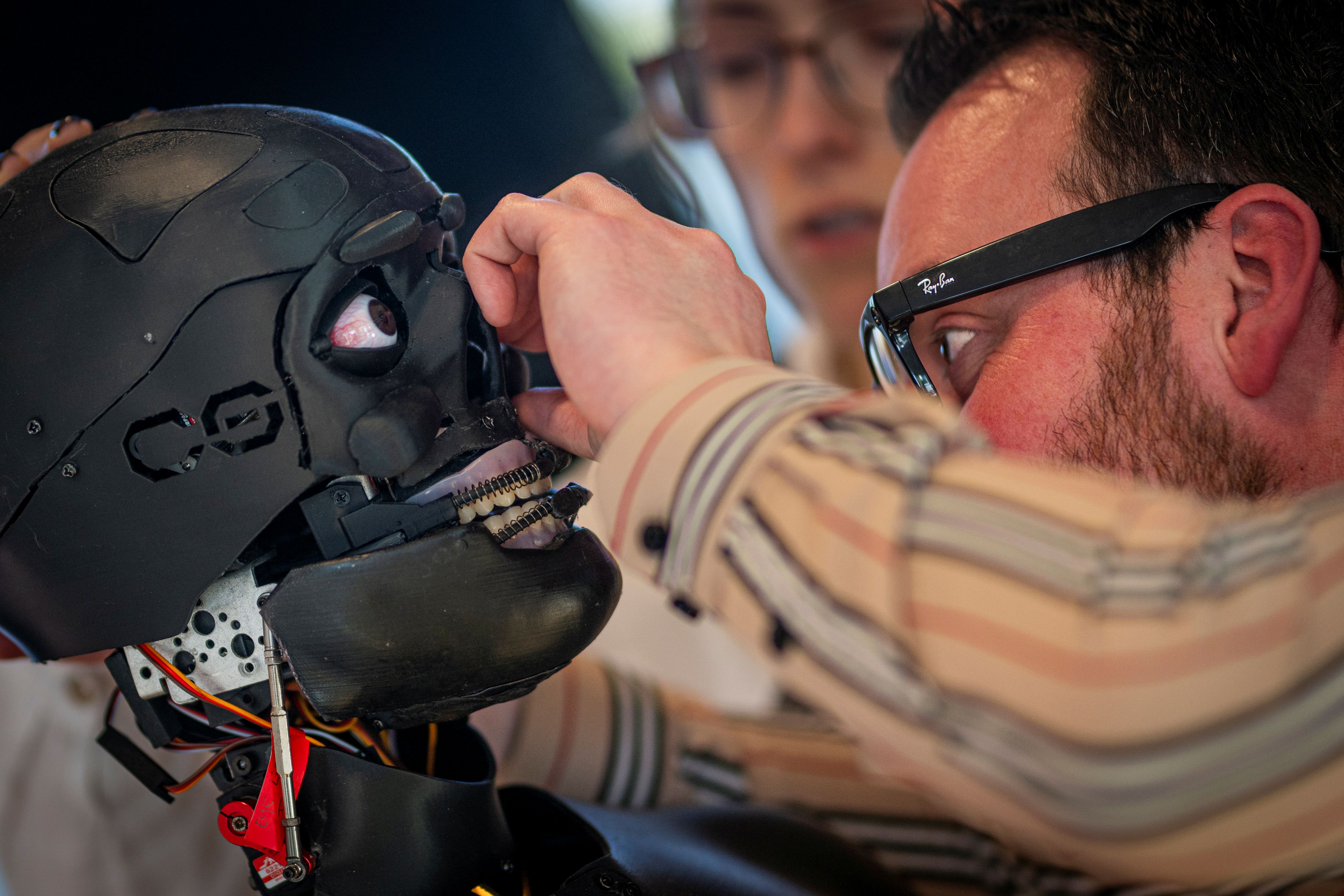 UK laws ‘not ready’ for humanoid robots, expert warns